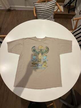 Vintage Luxor Las Vegas Egyptian Graphic T-Shirt